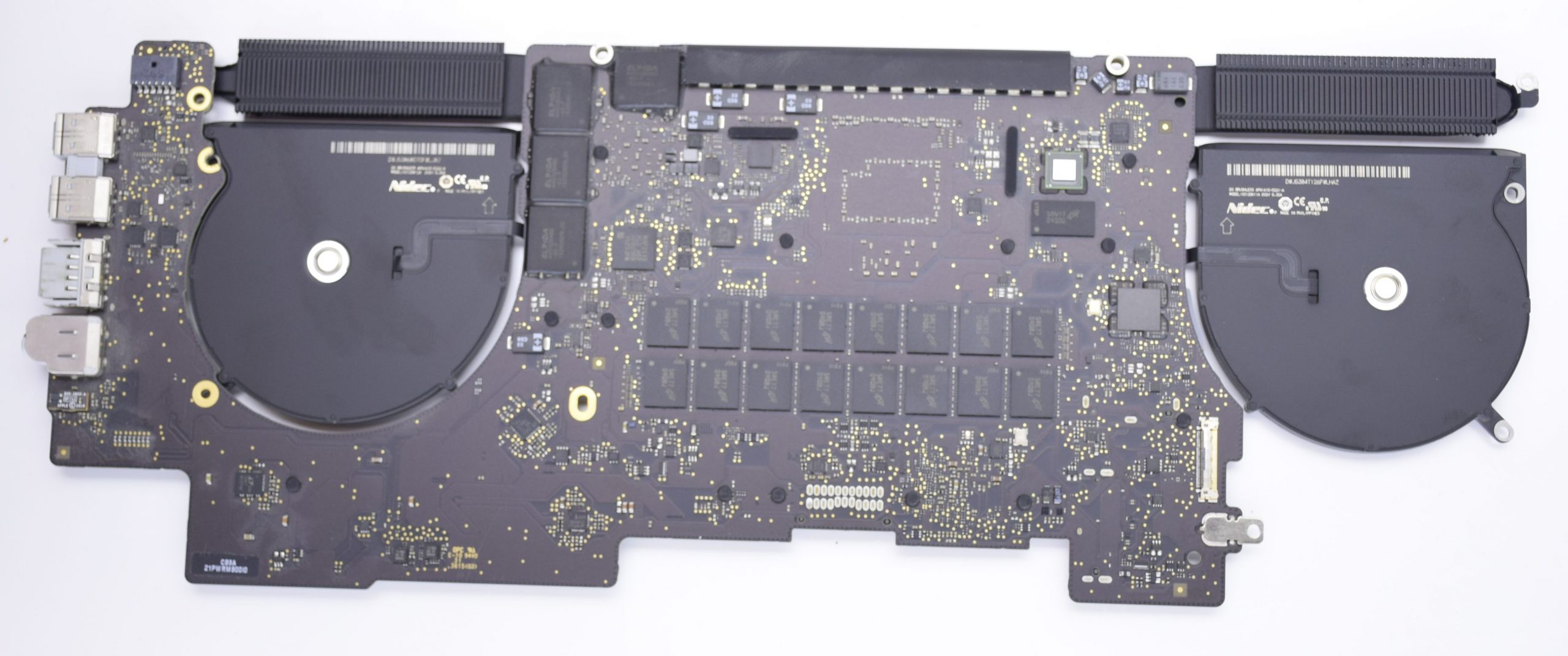 MacBook Pro 15 A1398 Mid 2015 i7 2.5GHz 16GB Logic Board 820-00426-A/820-00163-A - Image 3
