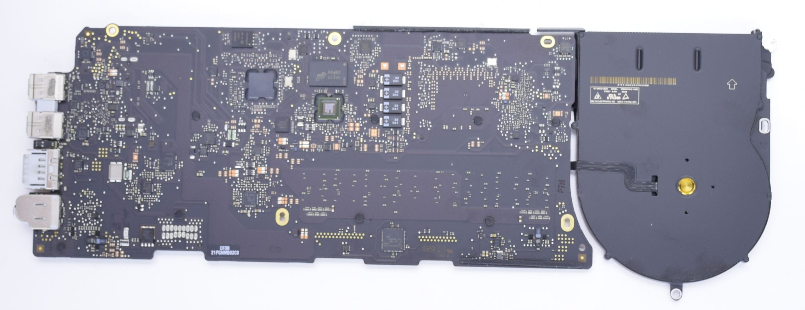 MacBook Pro 13" Retina 2013 A1502 i5 2.4GHz 4GB Logic Board 820-3536-A - Image 3