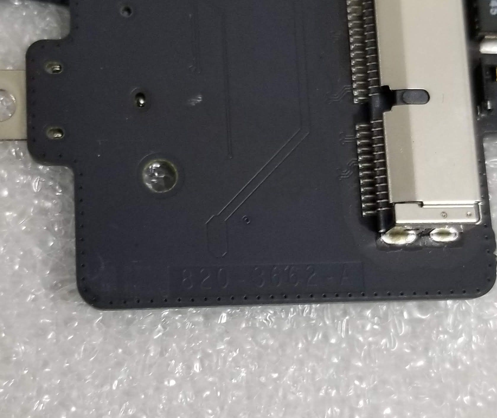 MacBook Pro 15" A1398 Mid 2014 i7 2.2 GHz 16GB Logic Board 820-3662-A TESTED - Image 2