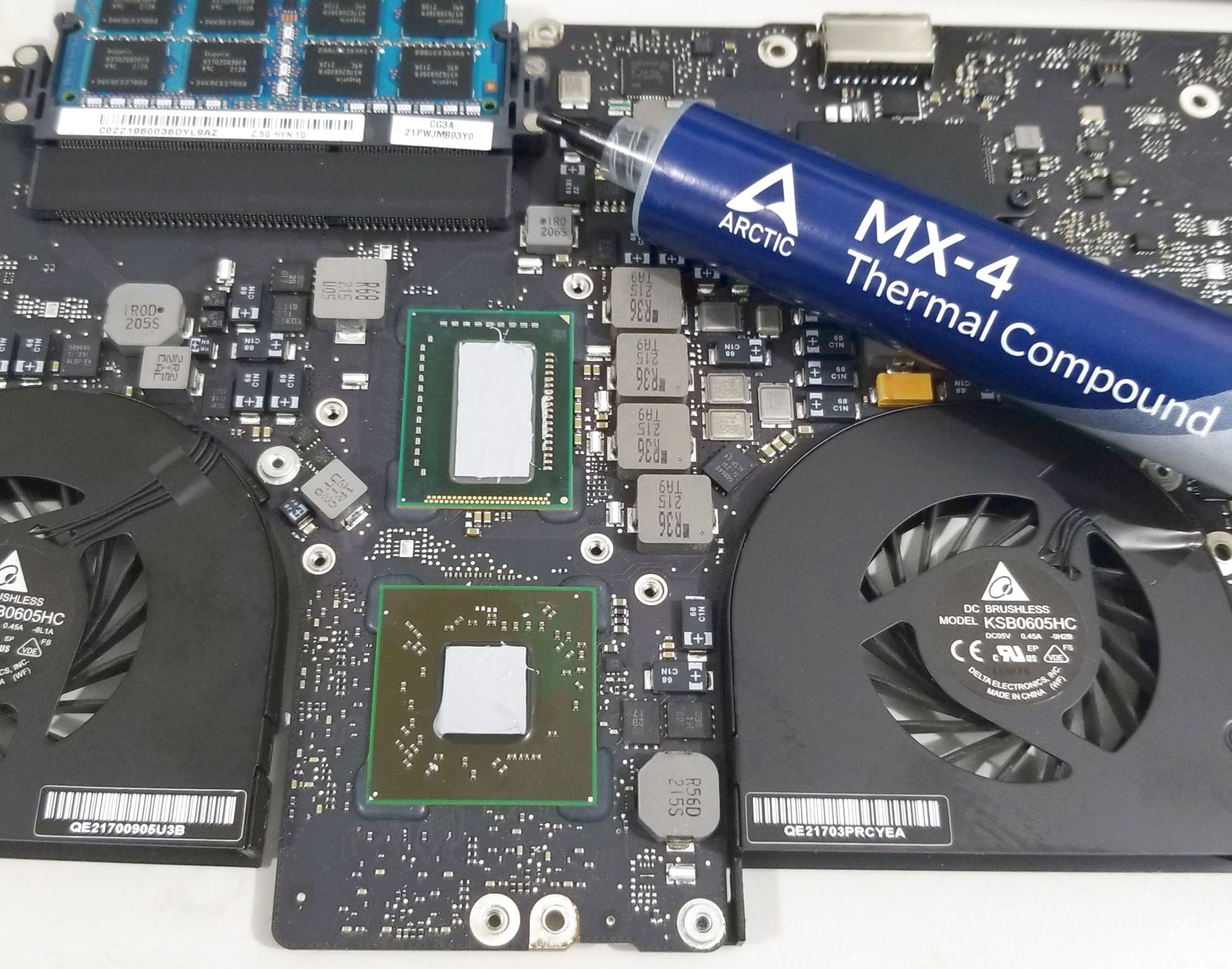MacBook Pro 17 A1297 2011 Logic Board 820-2914-B i7 2.5GHz GPU 6770M 1GB TESTED - Image 7
