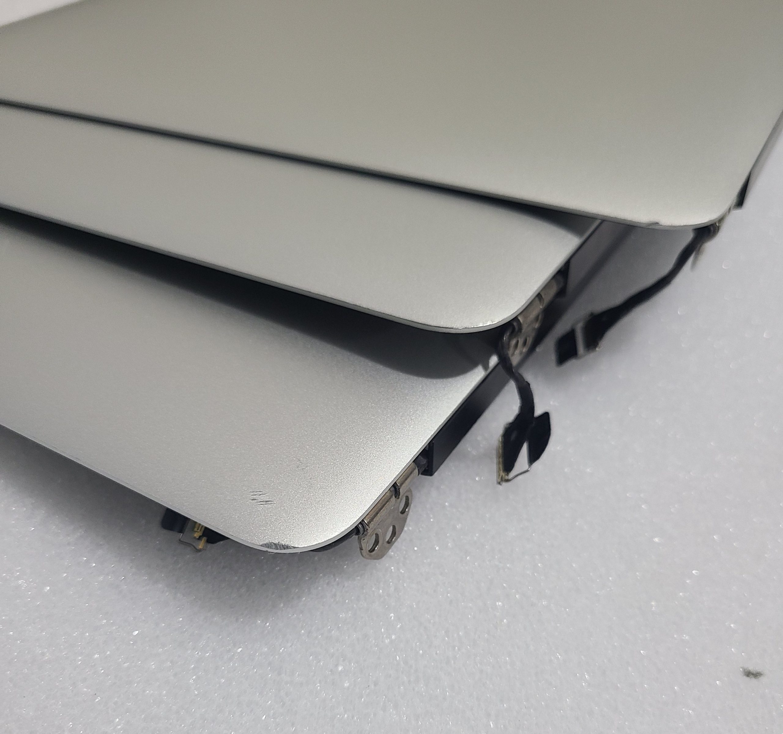Grd B MacBook Air 13 A1466 2013 2014 2015 2017 LCD Screen Assembly 661-7475 - Image 10