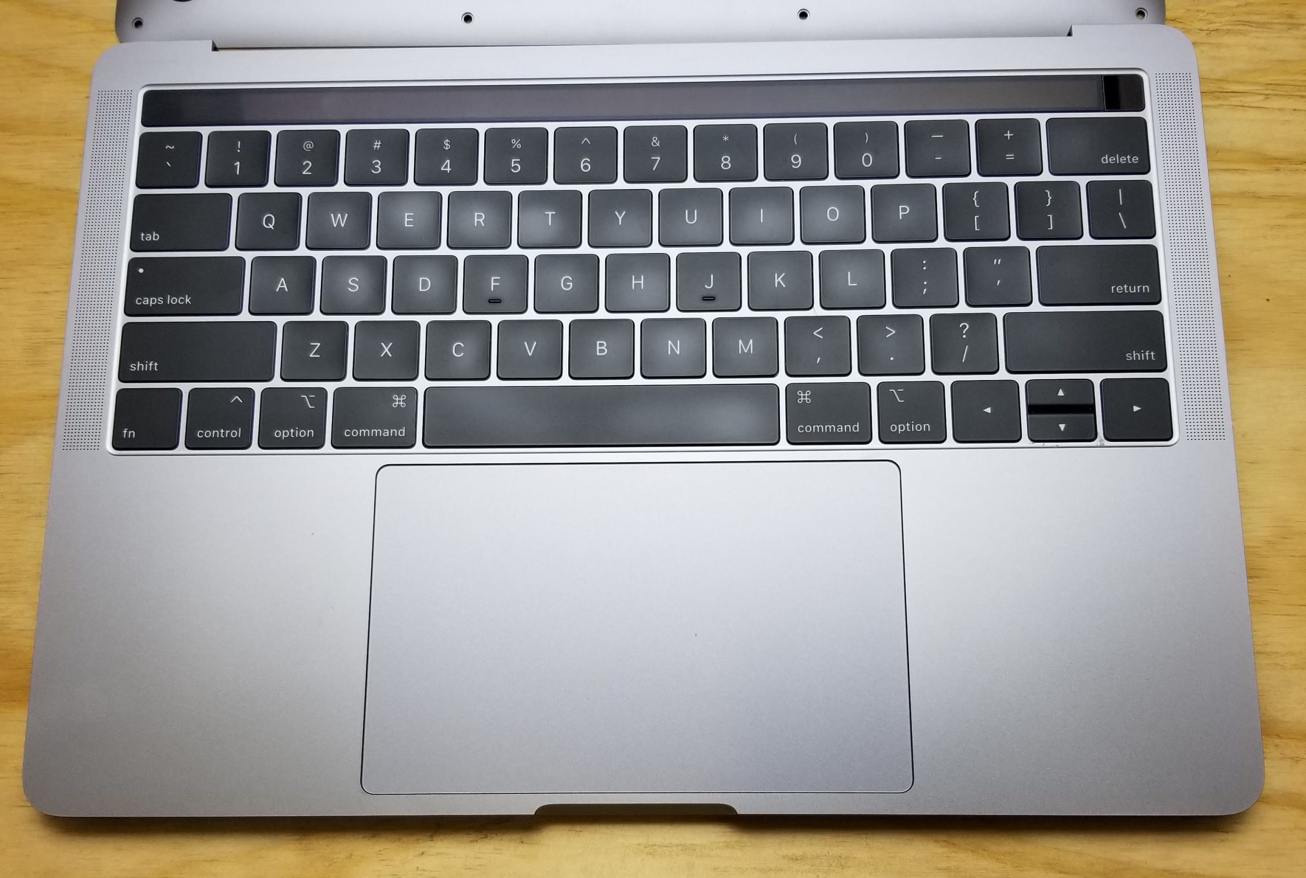 MacBook Pro A1989 2018 2019 13 Space Grey Top Case Keyboard Touchpad Battery 96% - Image 3