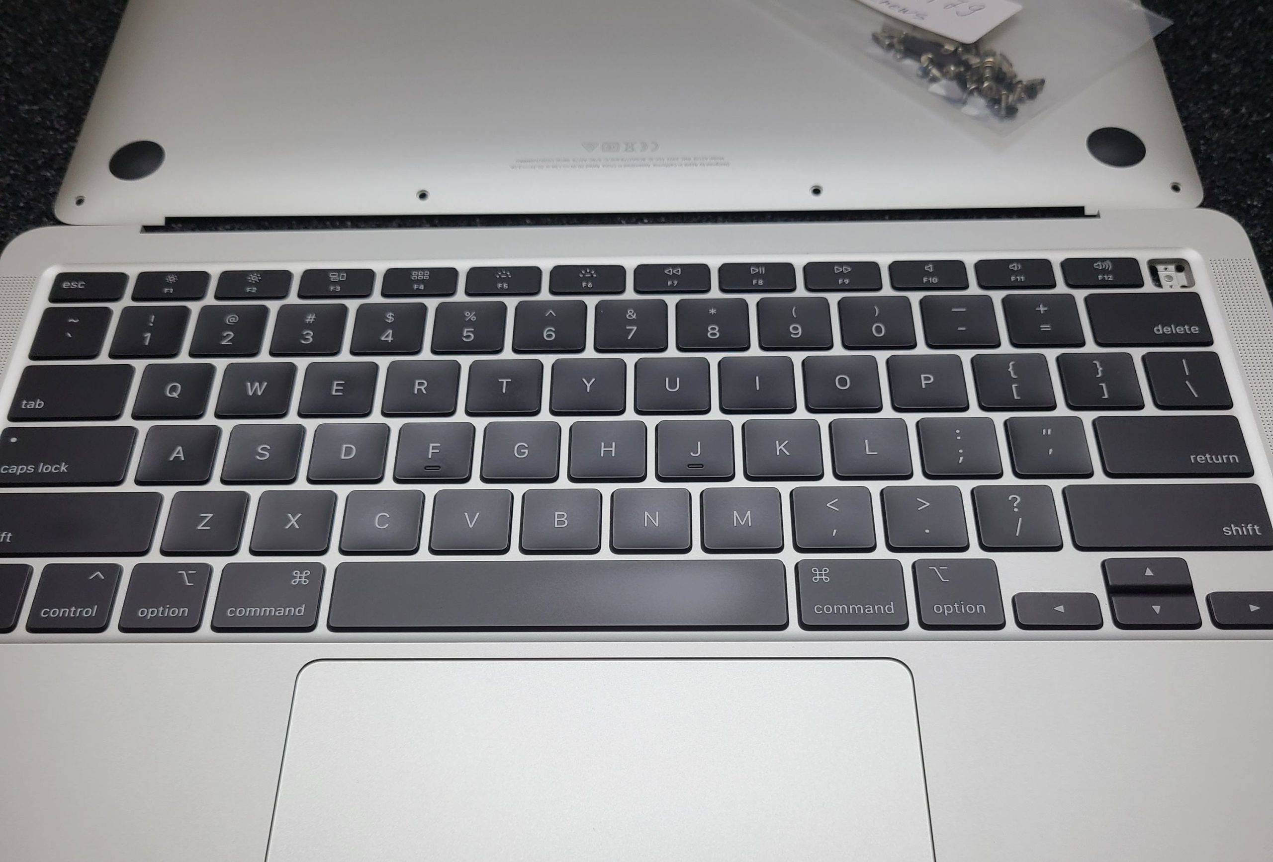 GRD B MacBook Air 13 A2179 Silver Top Case Keyboard Touchpad Bottom cover & more - Image 5