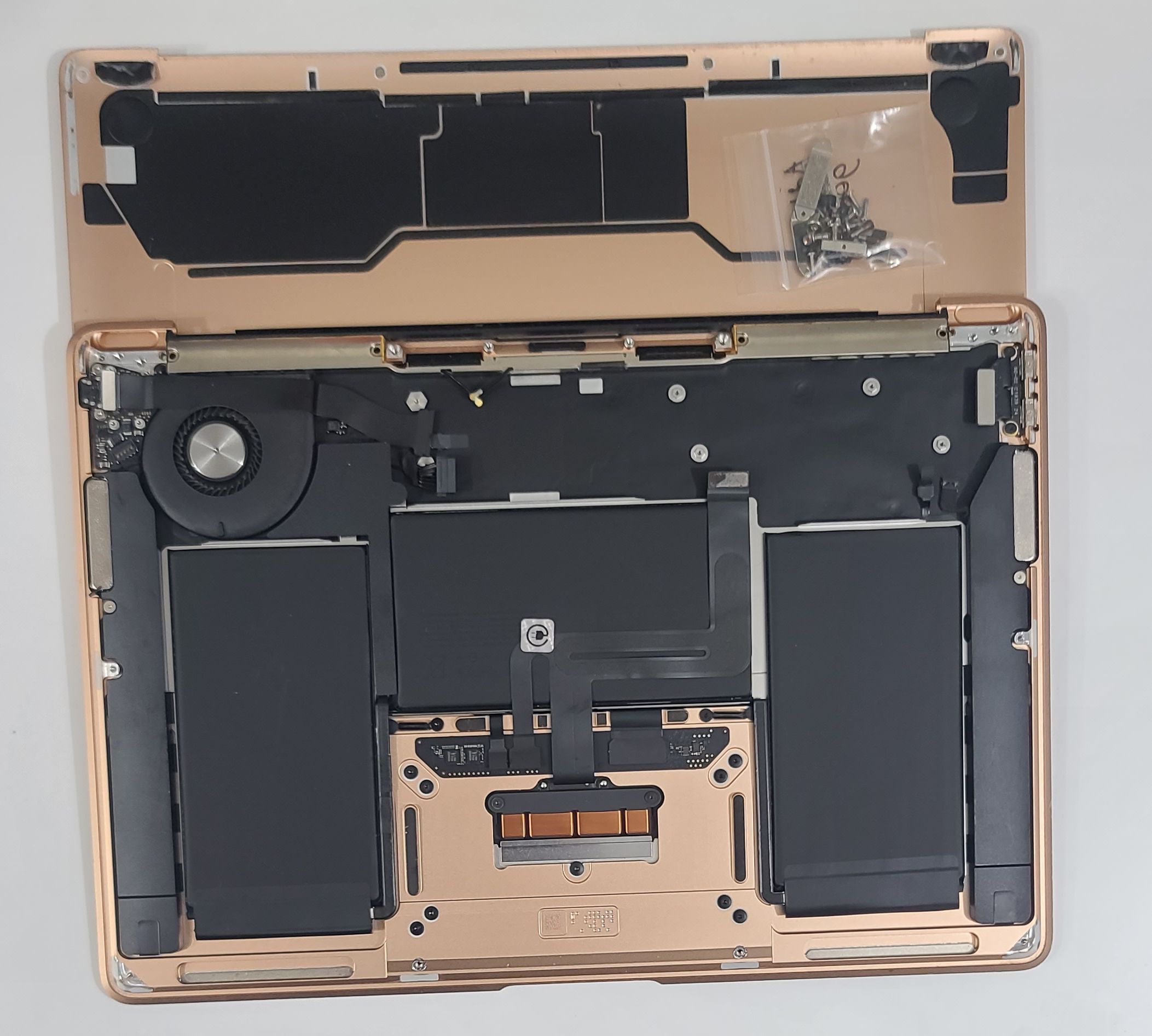 GRD A- MacBook Air 13 A2179 Gold Top Case Keyboard Touchpad Battery Cover - Image 4
