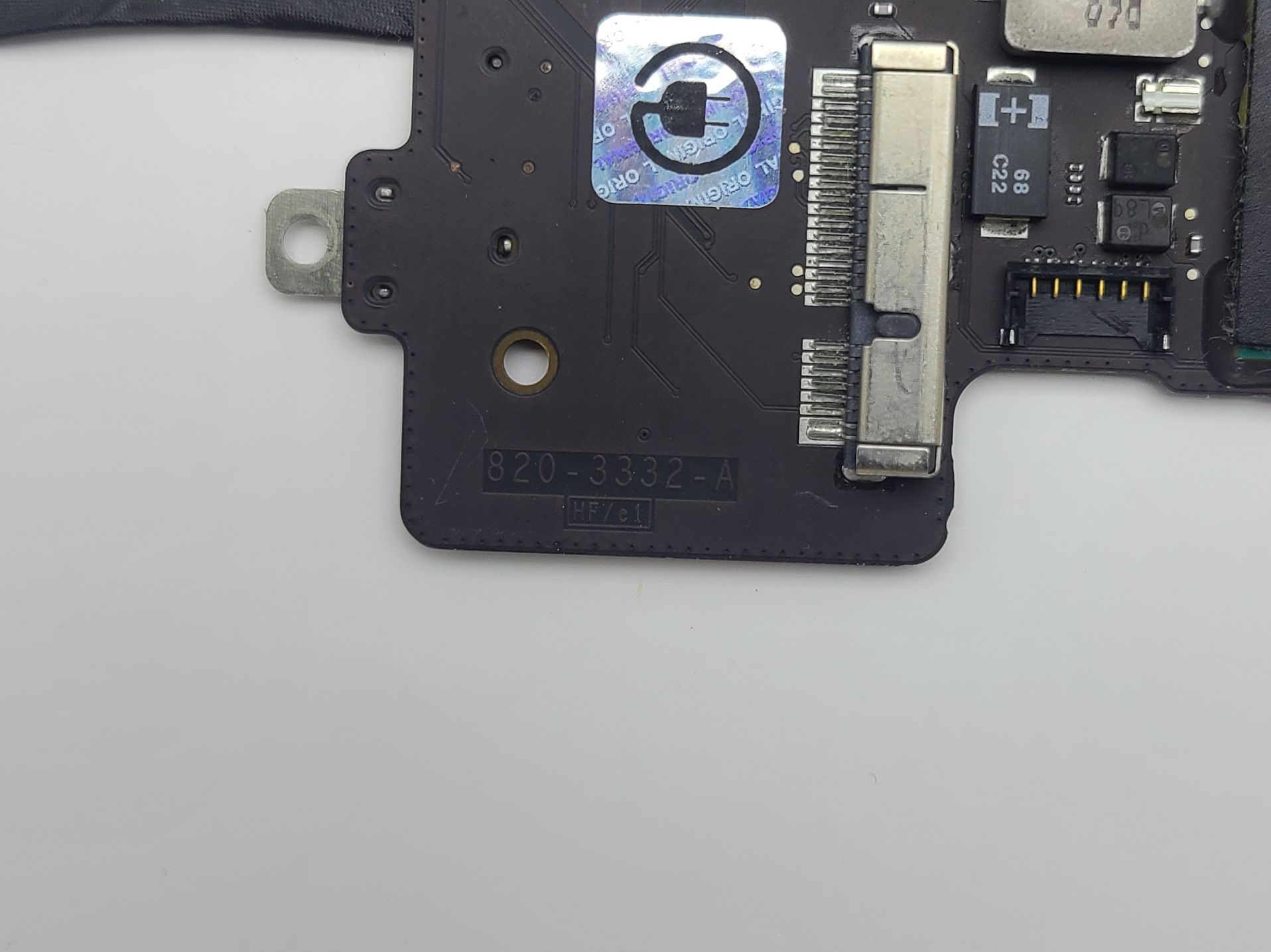 MacBook Pro 15 A1398 Mid 2012 i7 2.3 GHz 16GB Logic Board 820-3332-A Dual GPU - Image 4