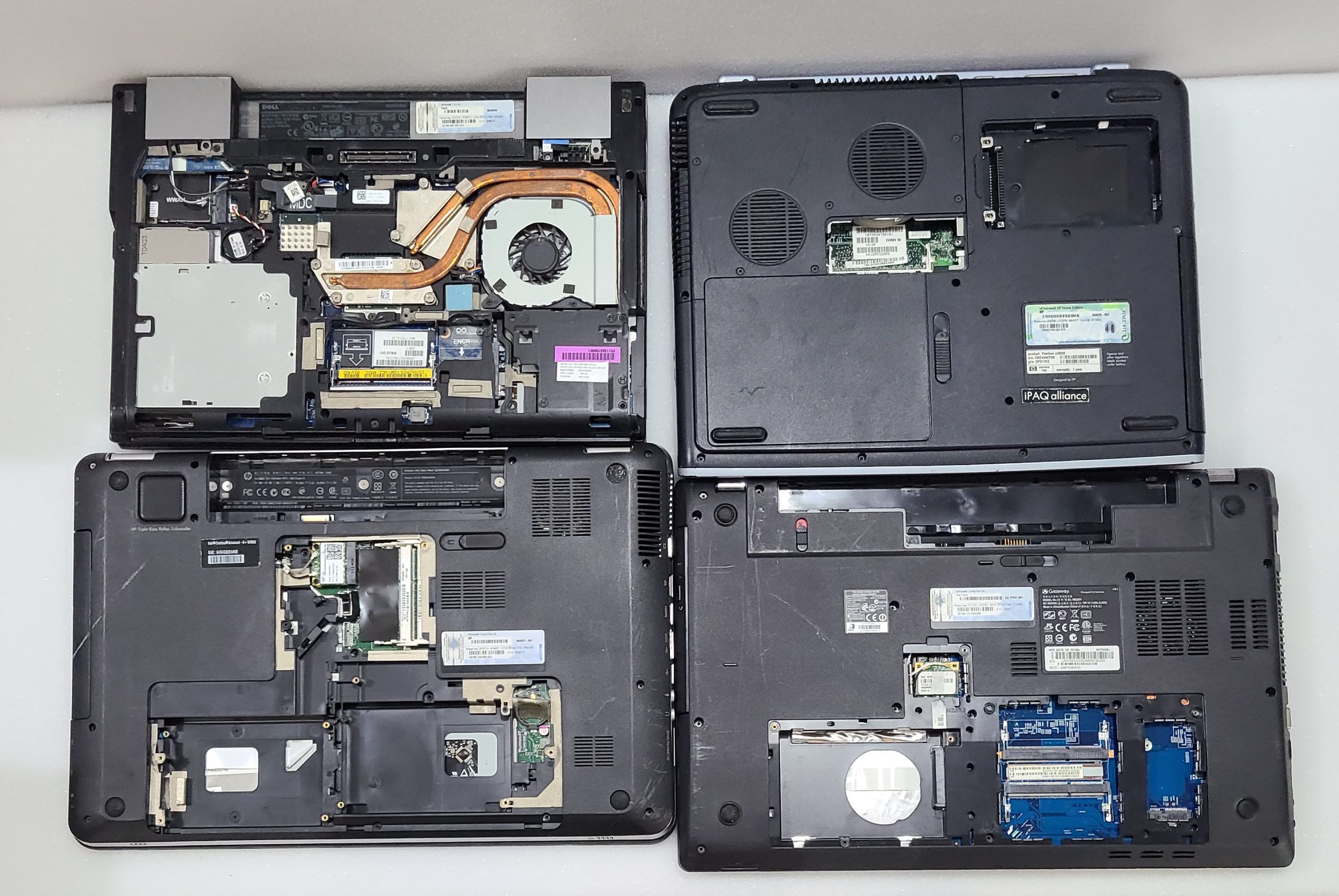 Lot of 4 Laptops - HP, Gateway, Dell - FOR PARTS - Image 4