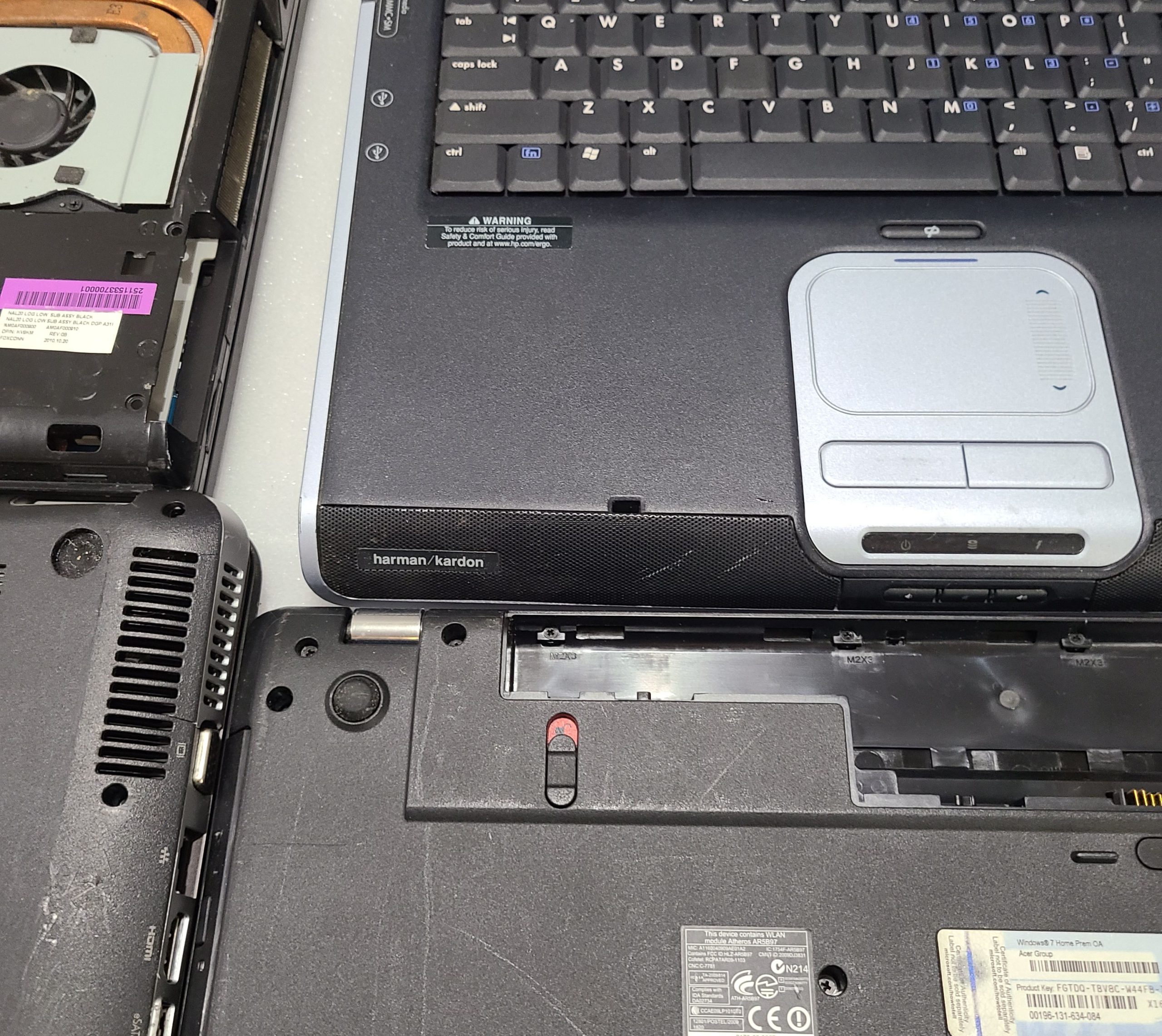 Lot of 4 Laptops - HP, Gateway, Dell - FOR PARTS - Image 3