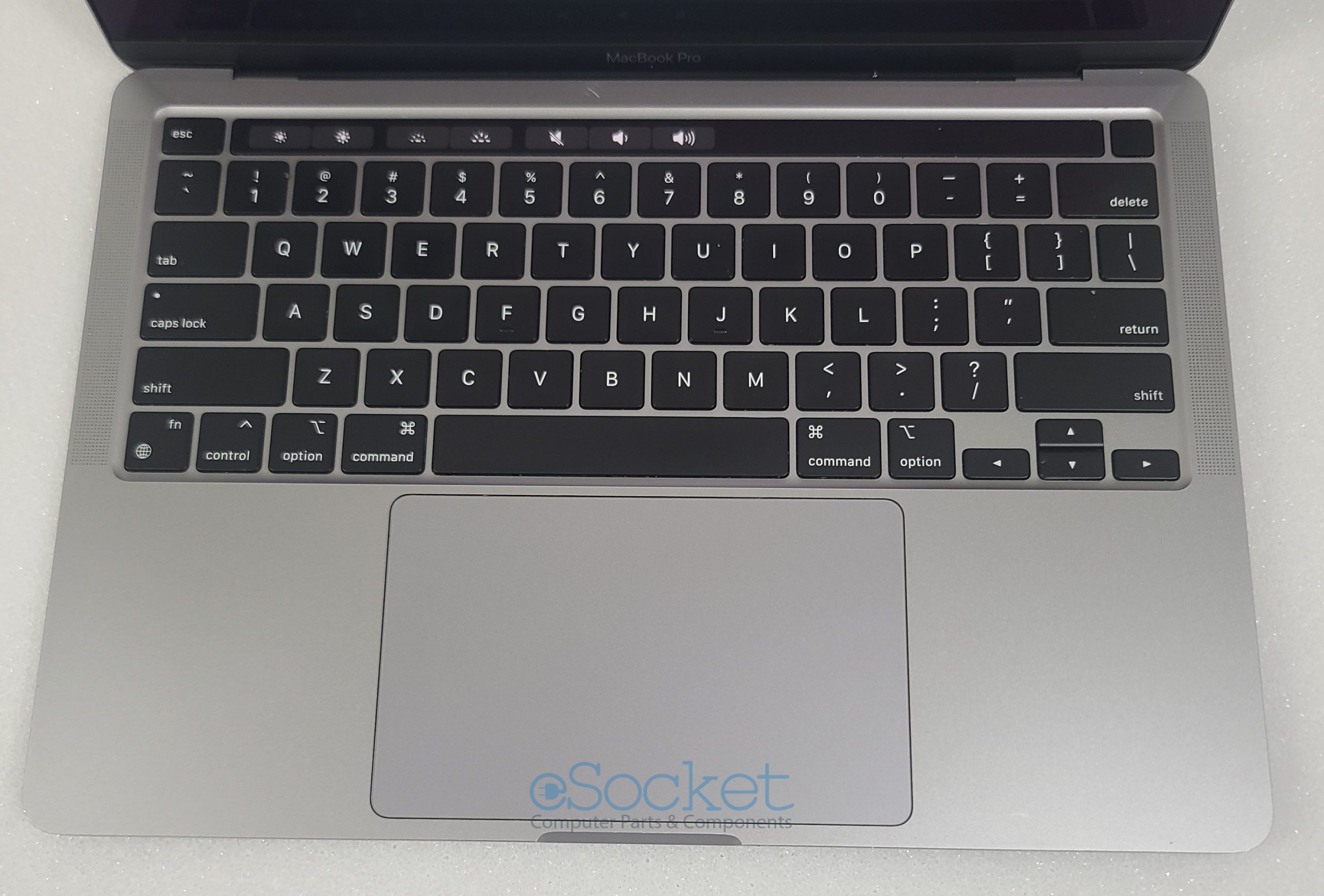 Apple 2020 MacBook Pro 13" M1 3.2GHz (8-Core GPU) 8GB RAM 256GB SSD - Image 11