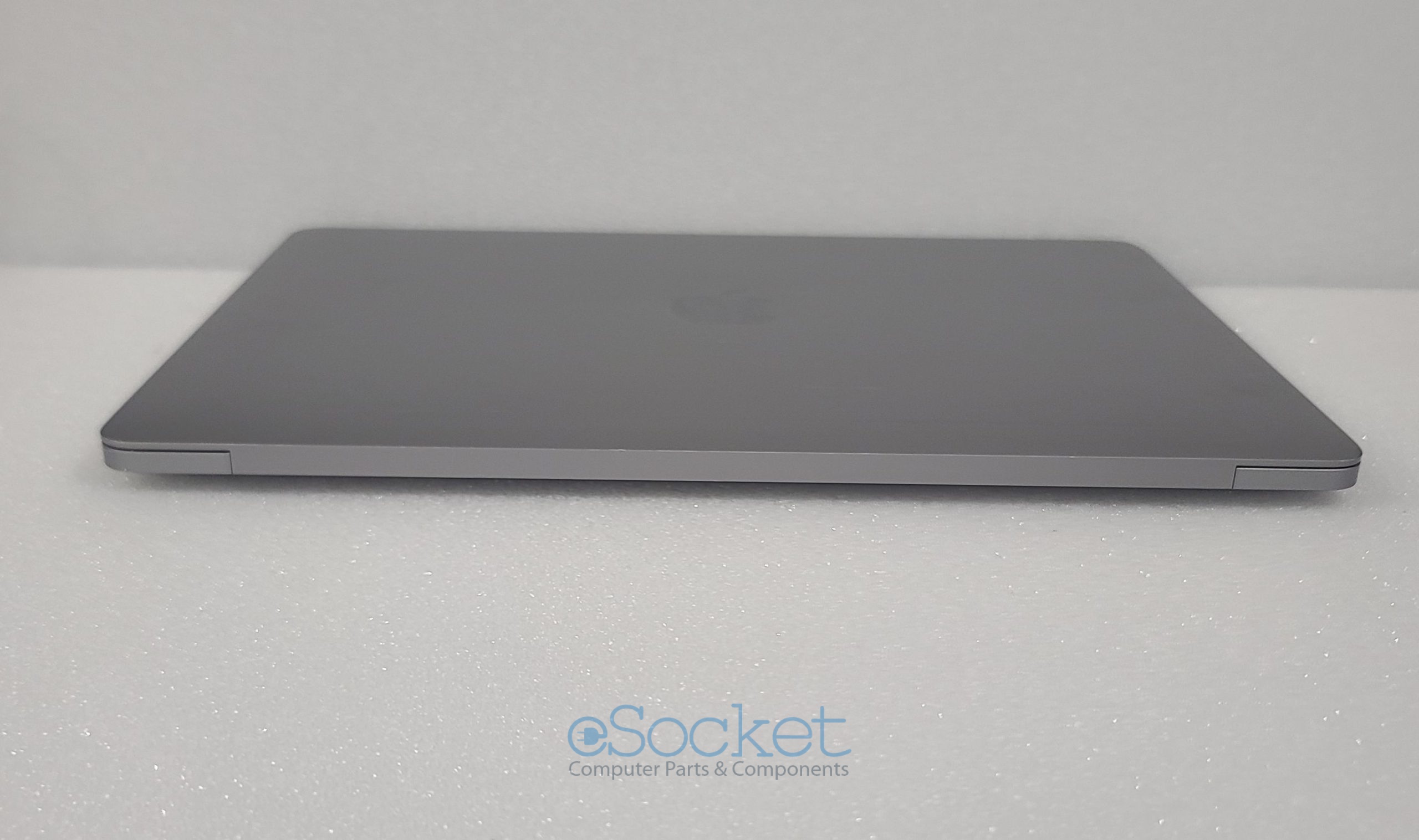 Apple 2020 MacBook Pro 13" M1 3.2GHz (8-Core GPU) 8GB RAM 256GB SSD - Image 4