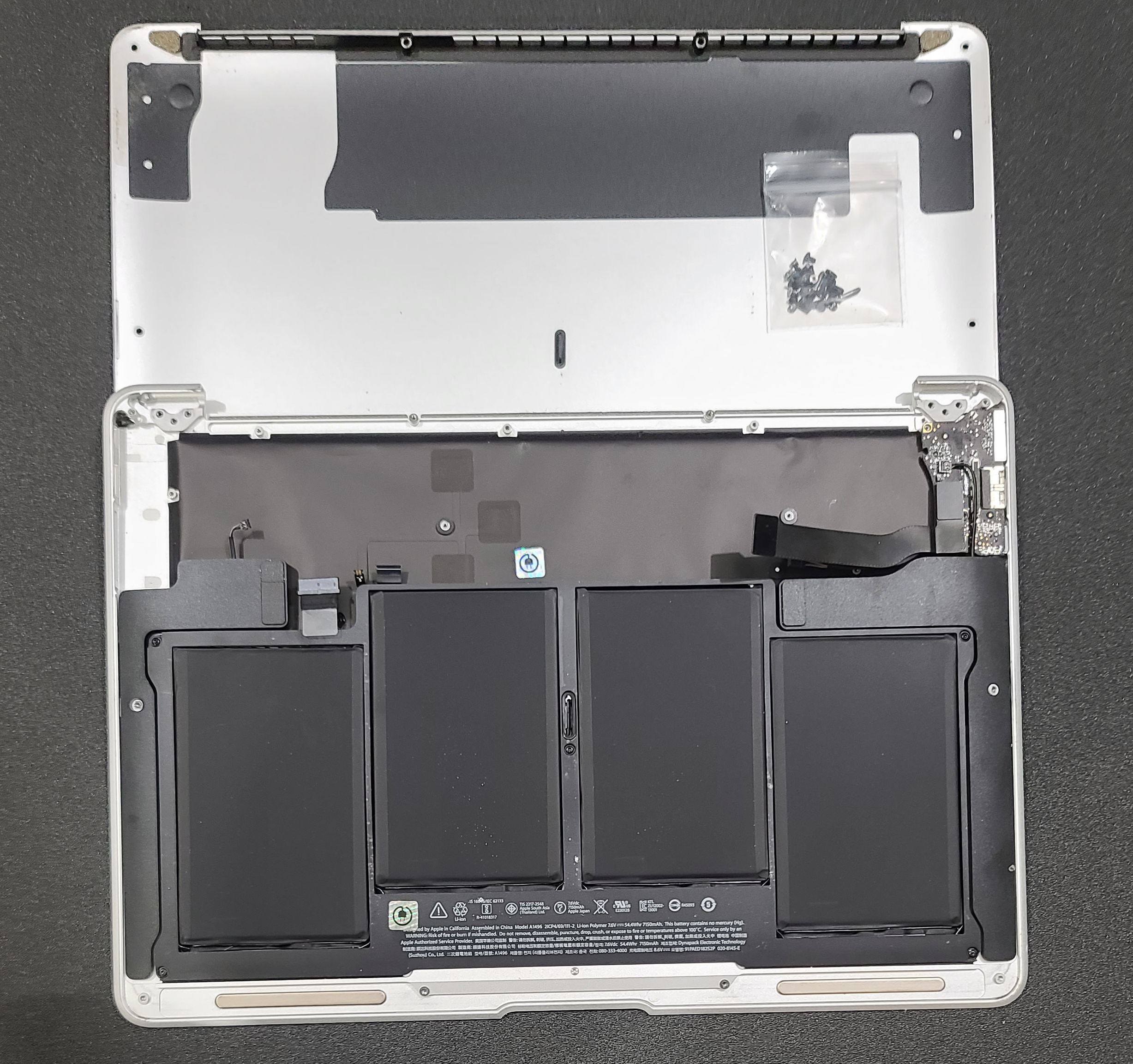 MacBook Air A1466 13" 2013-17 Top Case Battery Keyboard Trackpad Bottom Cover - Image 7
