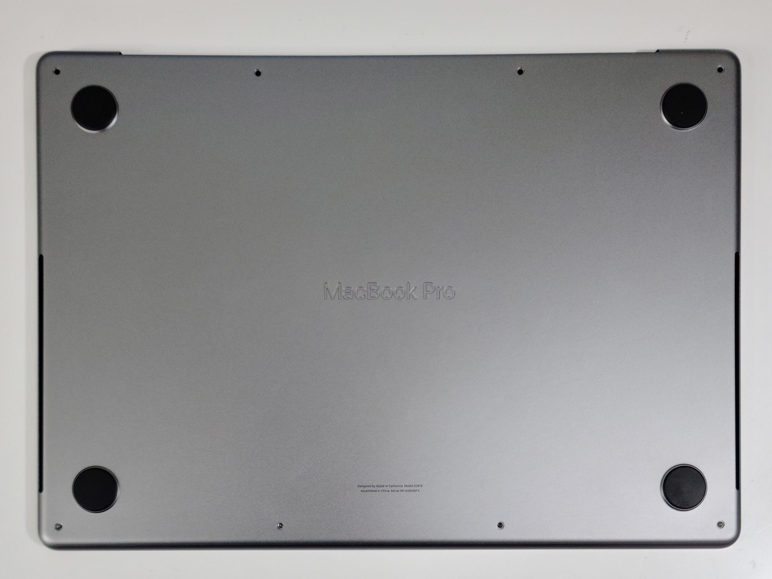 A2918 MACBOOK PRO 14" M3, 2023 - TOP CASE SPACE GRAY TRACKPAD BATTERY 93% - Image 3